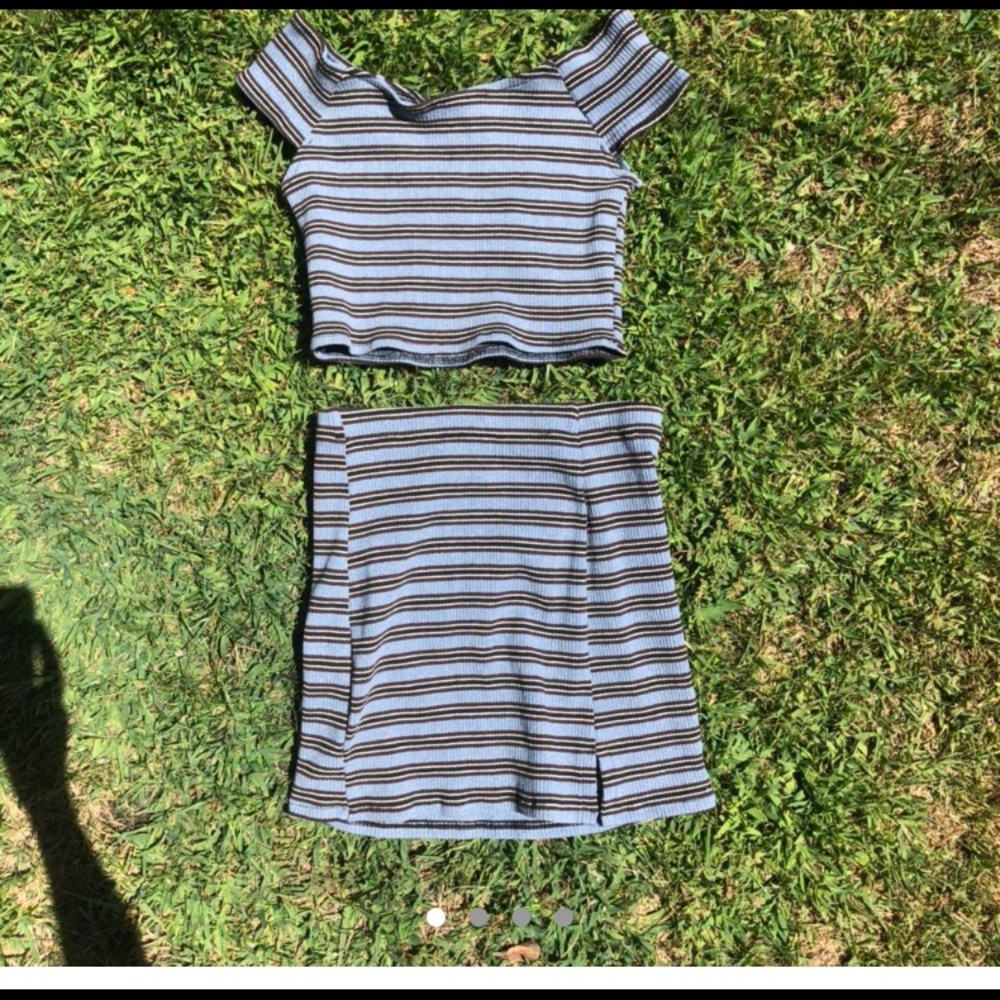 Two piece set